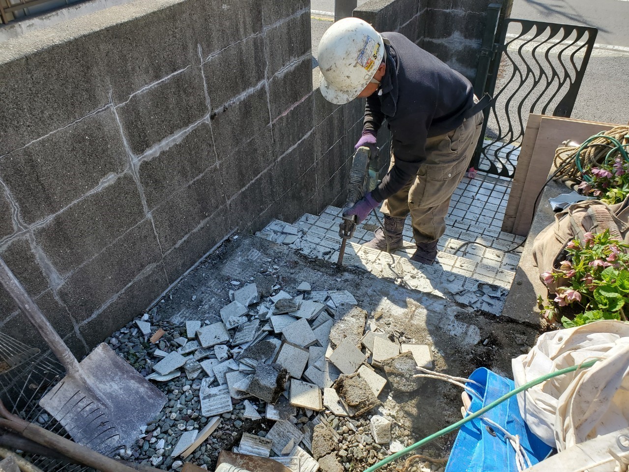横浜市の解体工事。