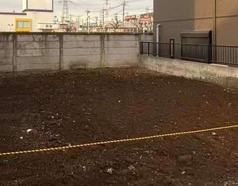府中市西原町の解体工事完了後の更地写真