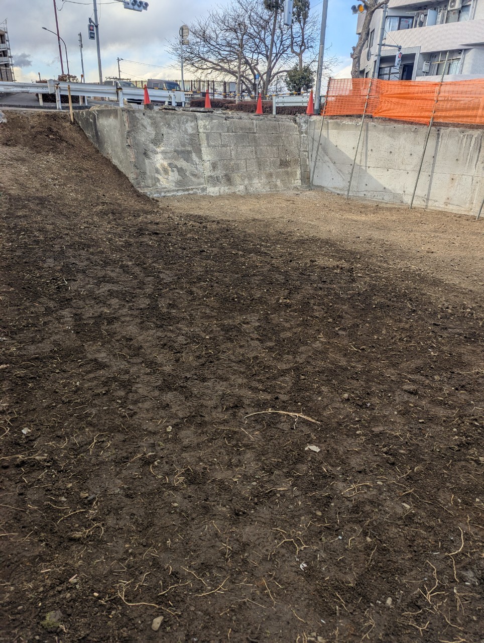 八王子市日吉町の解体工事完了後の更地写真