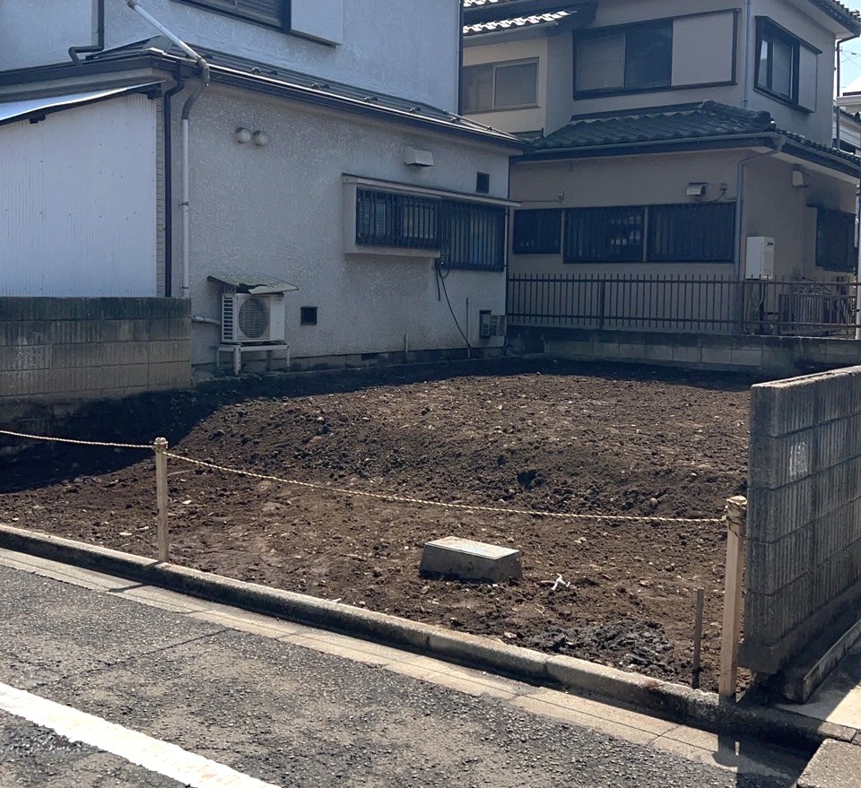 西多摩郡瑞穂町長岡4-18-2